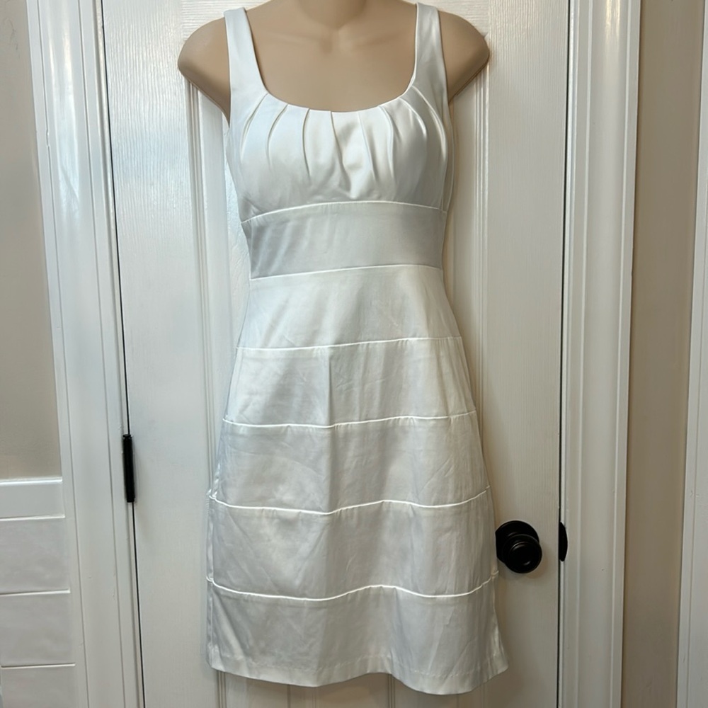 Bisou Bisou Gorgeous white dress. Sz 8
